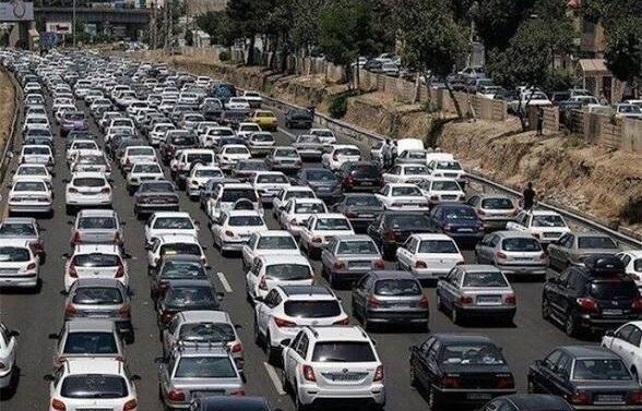 ترافیک سنگین در محورهای شمالی کشور؛ ممنوعیت تردد در چالوس و آزادراه تهران-شمال